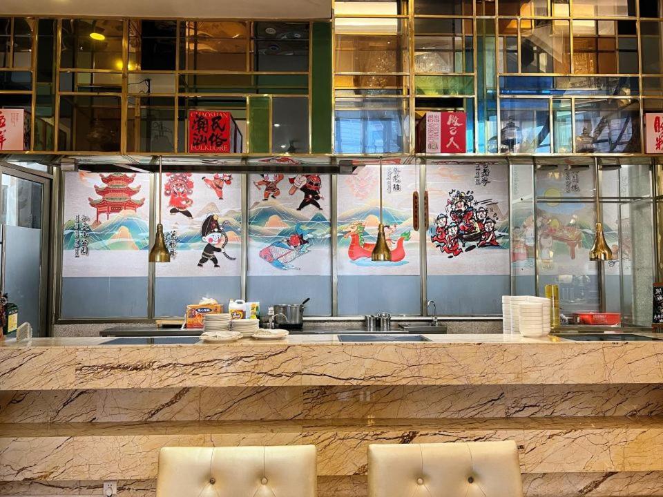 Menshine Gloria Plaza Hotel Shantou Exterior foto