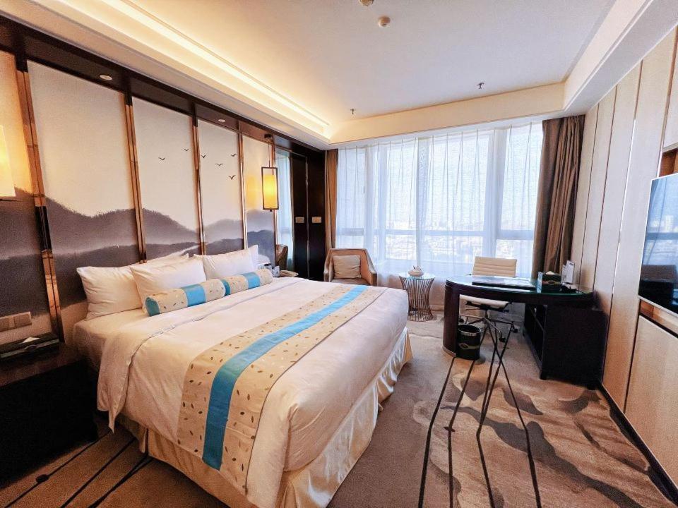 Menshine Gloria Plaza Hotel Shantou Exterior foto